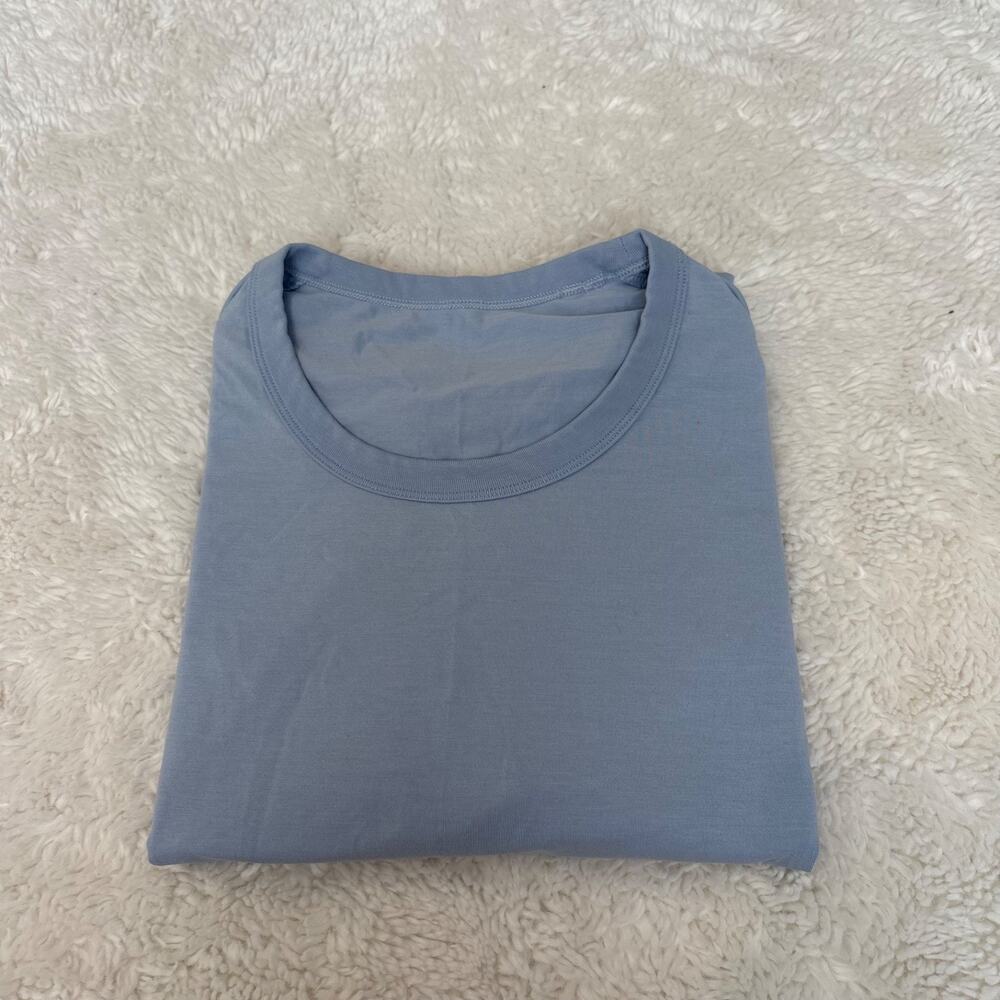 Lululemon Mens Light Blue T-Shirt Crew Neck Lightweight Relaxed M Workout Preppy